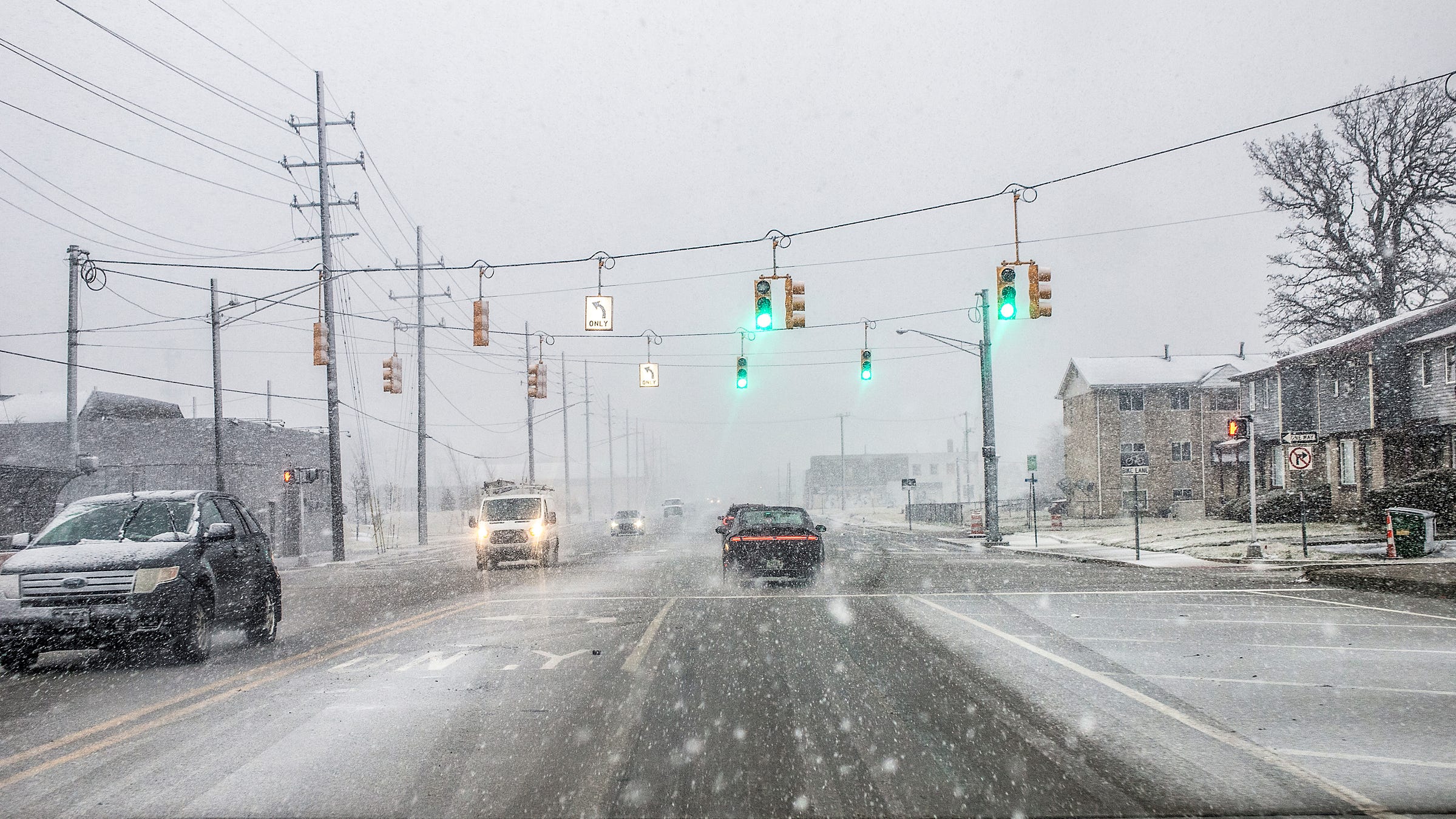 Tracking snowfall totals across Michigan amid winter storm