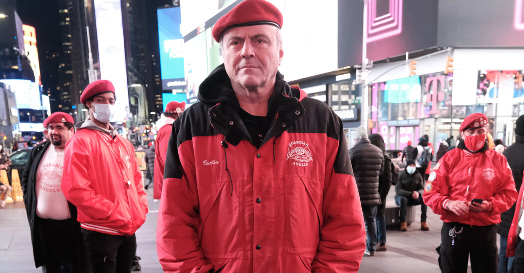 NYPD Investigates Guardian Angels Attack on Man Misidentified as Migrant