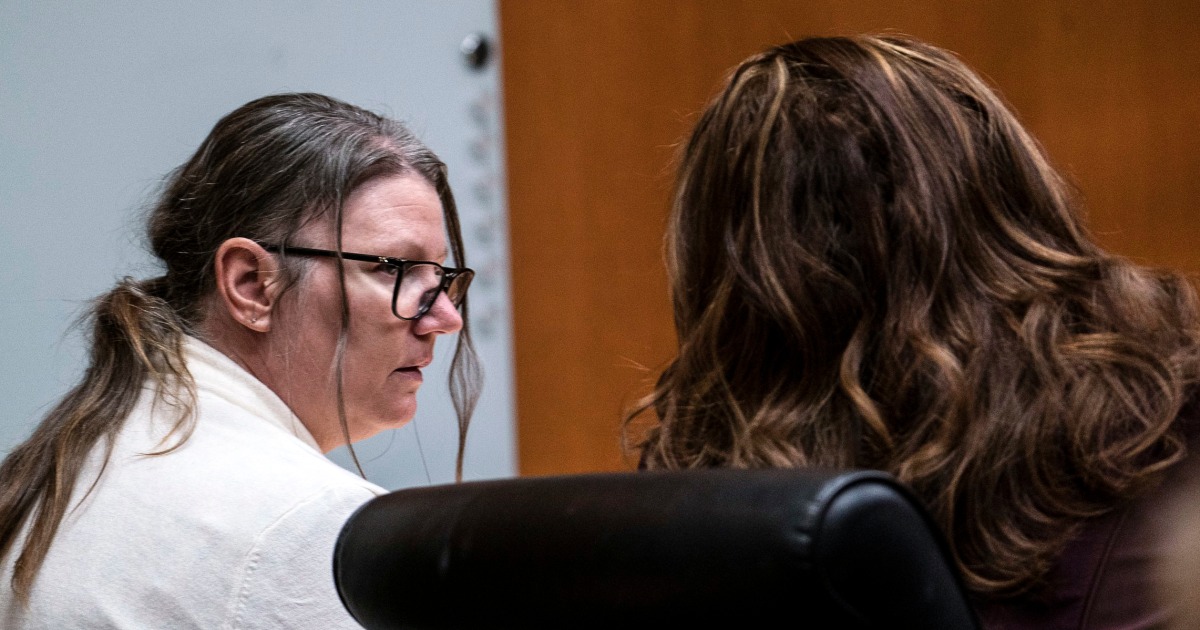 Jennifer Crumbley, mother of Michigan shooter, takes stand at involuntary manslaughter trial